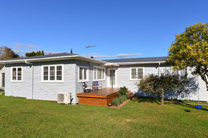 SOLD - 24 Bretton Tce, Hillcrest$656,000