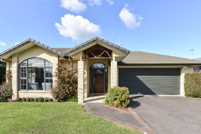 SOLD - 5 Chapel Hill, Rototuna$729,000