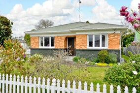 SOLD - 20 Bond St, Hamilton East$632,500