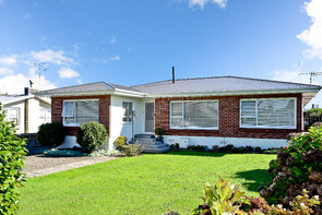 SOLD - 301 Clarkin Rd, Fairfield$535,000