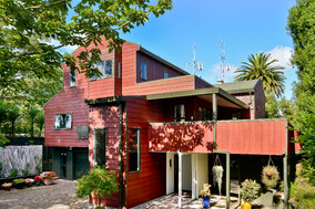 SOLD - 8/173 Nixon St, Hamilton East$608,000