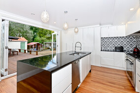 SOLD - 20 Myrtle St, Hamilton East$650,000