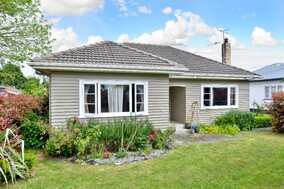 SOLD - 71 Dey St, Hamilton East$461,000