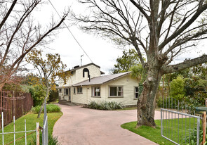 SOLD - 35 Queenwood Ave, Queenwood$662,000