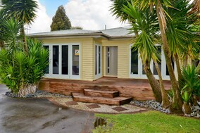 SOLD - 38 Galloway St, Hamilton East$587,000