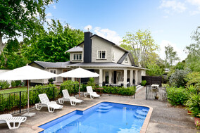 SOLD - 23 Hammond St, Central$1,100,000