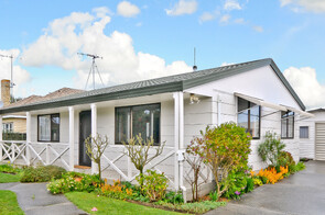 SOLD - 1a Heath St, St Andrews$431,000
