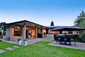 SOLD - 13 Eton Dr, Hillcrest$850,000